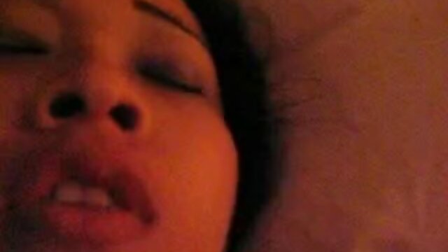 Καλύτερο πορνό :  Λατίνα Emma Cummings γαμημένο στο στόμα και το μουνί από μια φίλη Δωρεάν βίντεο κλιπ 