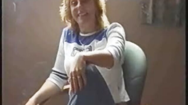 Καλύτερο πορνό :  Η βρώμικη ξανθιά ανοίγει διάπλατα για να δεχτεί έναν τεράστιο άξονα στην κόλασή της Δωρεάν βίντεο κλιπ 