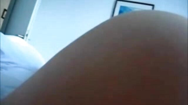 Καλύτερο πορνό : Το MILF έχει μούφα που χτυπήθηκε από μυώδη άνδρα σε ένα εγκαταλελειμμένο μέρος Δωρεάν βίντεο κλιπ