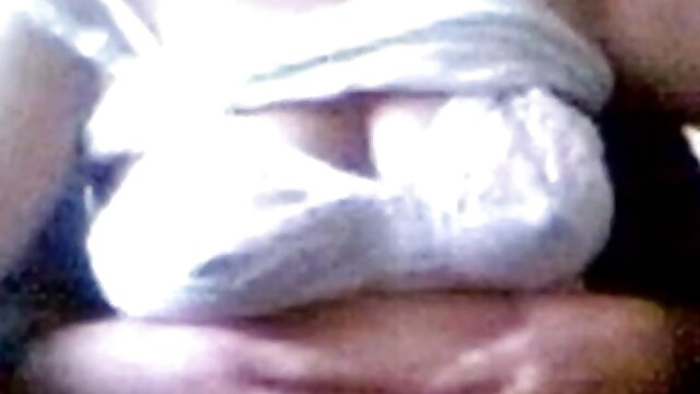 Καλύτερο πορνό :  Το λαδωμένο ξανθό MILF με μεγάλες κανάτες έχει πατήσει στο γκόνσο πορνό Δωρεάν βίντεο κλιπ 