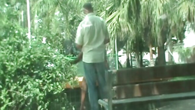 Καλύτερο πορνό : Ο μικροκαμωμένος έφηβος γαμιέται από μεγαλύτερος με μεγάλο πουλί Δωρεάν βίντεο κλιπ