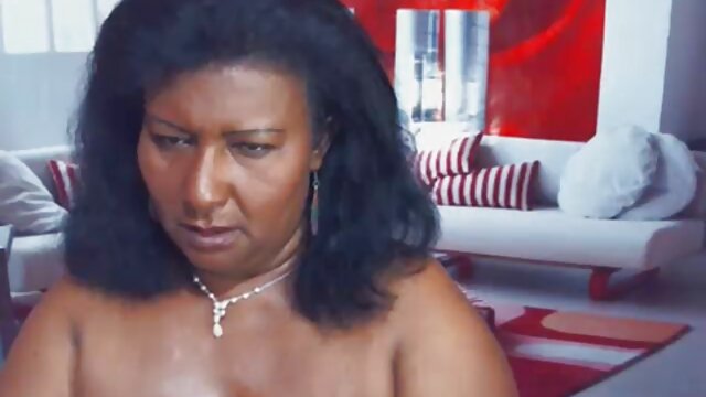 Καλύτερο πορνό :  Η θεά του MILF, Kendra Lust, με μεγάλο μπούστο χρειάζεται σοβαρό χτύπημα Δωρεάν βίντεο κλιπ 