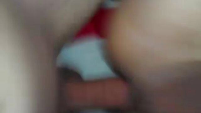 Καλύτερο πορνό :  Η ξανθιά με καμπύλες κάθεται στο πρόσωπο του μάγκα και μετά τον καβαλάει Δωρεάν βίντεο κλιπ 